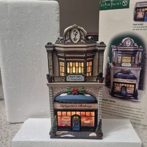 Department 56 Lafayette's Bakery- Christmas In The City